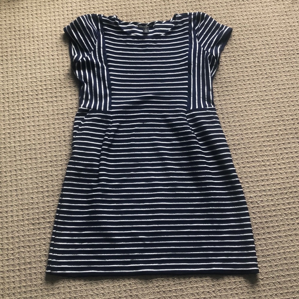 Maternity/nursing dress